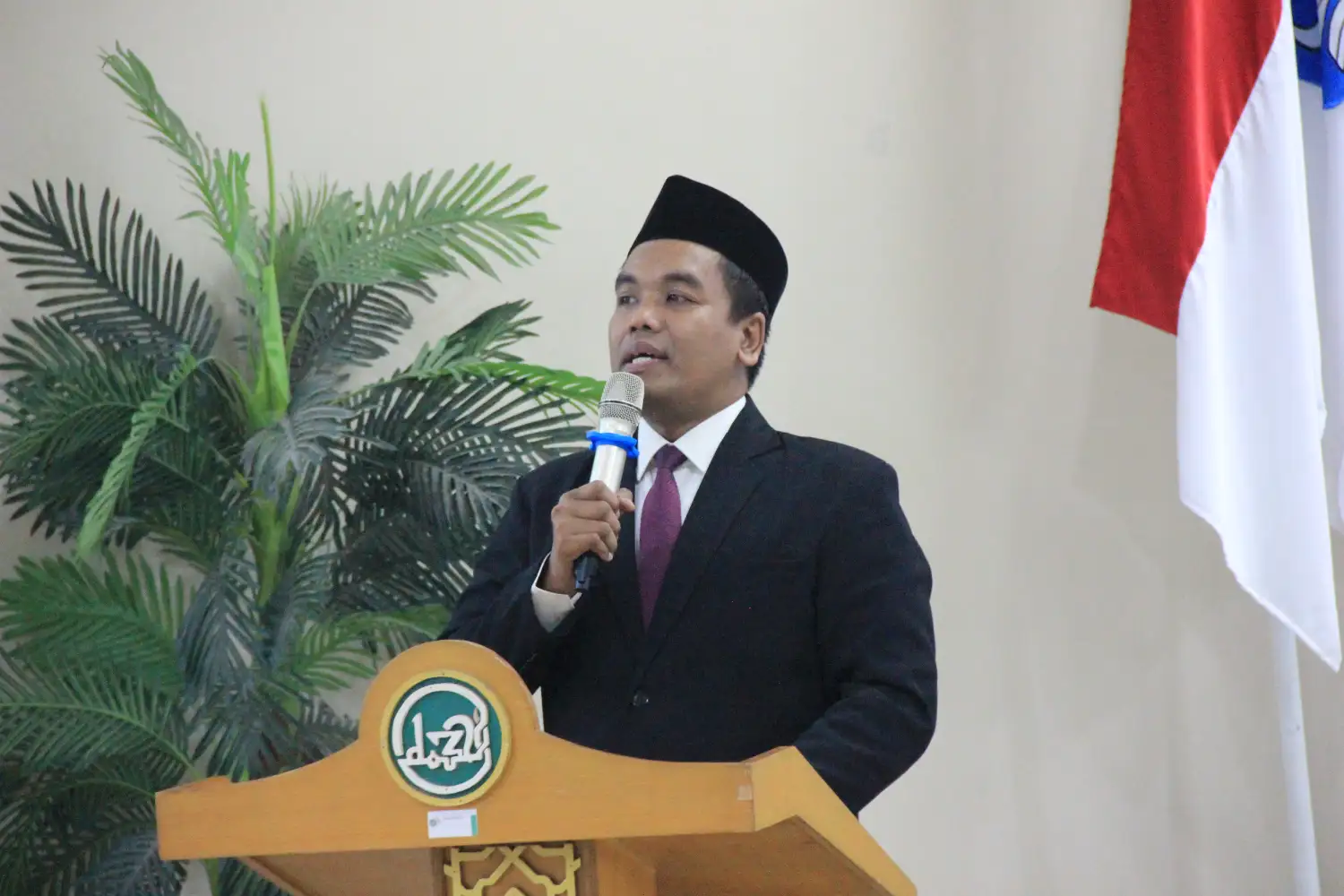 Ust Syafi'i Waket I STKIP Al Hikmah 