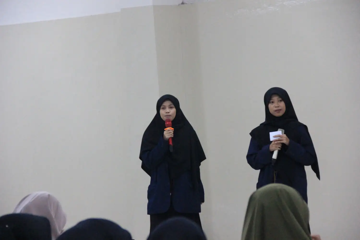 MTH performance stkip alhikmah surabaya