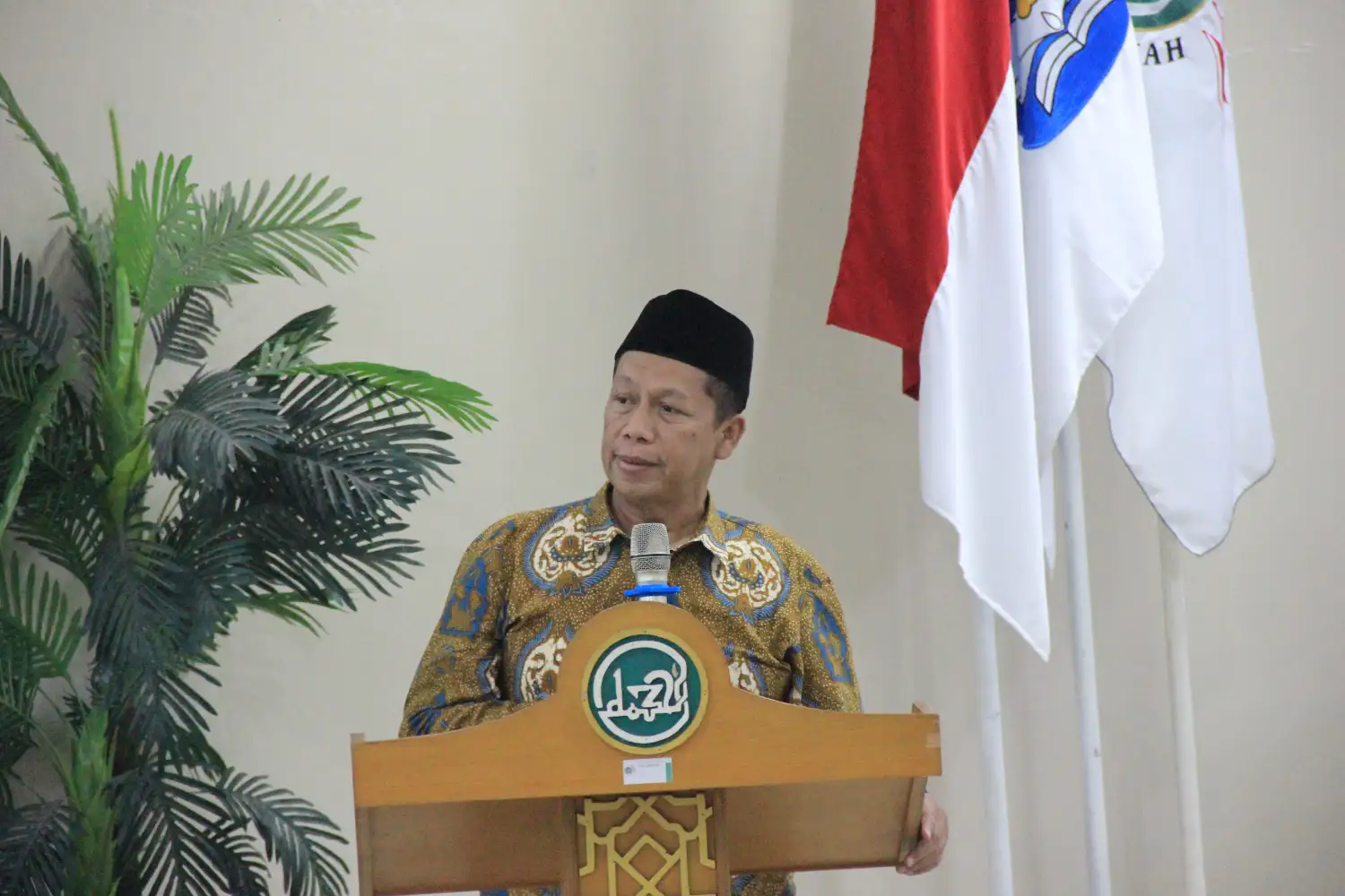 Ust Gatot yayasan Al Hikmah YLPI