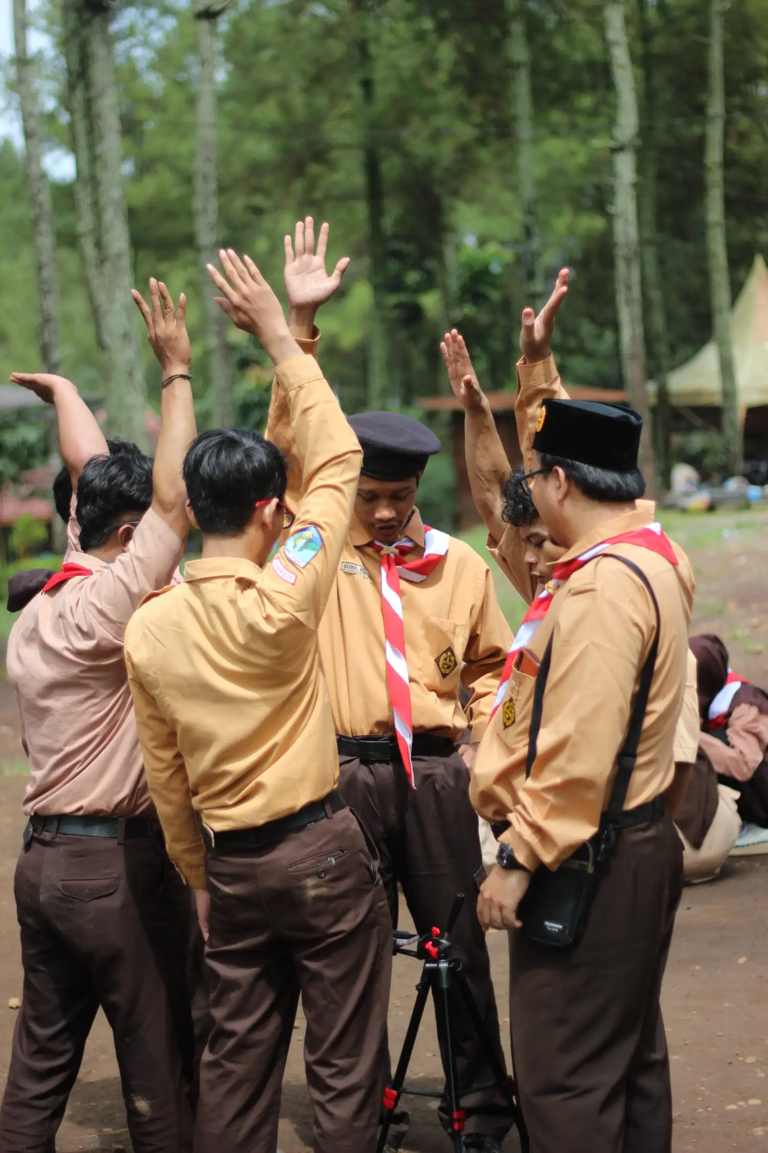 foto mahasiswa stkip al hikmah surabaya mengikuti acara LKMMTD