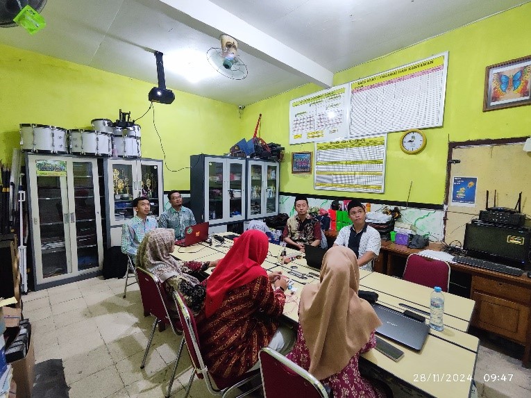 Outing Class Jati Sewu STKIP Al Hikmah Surabaya